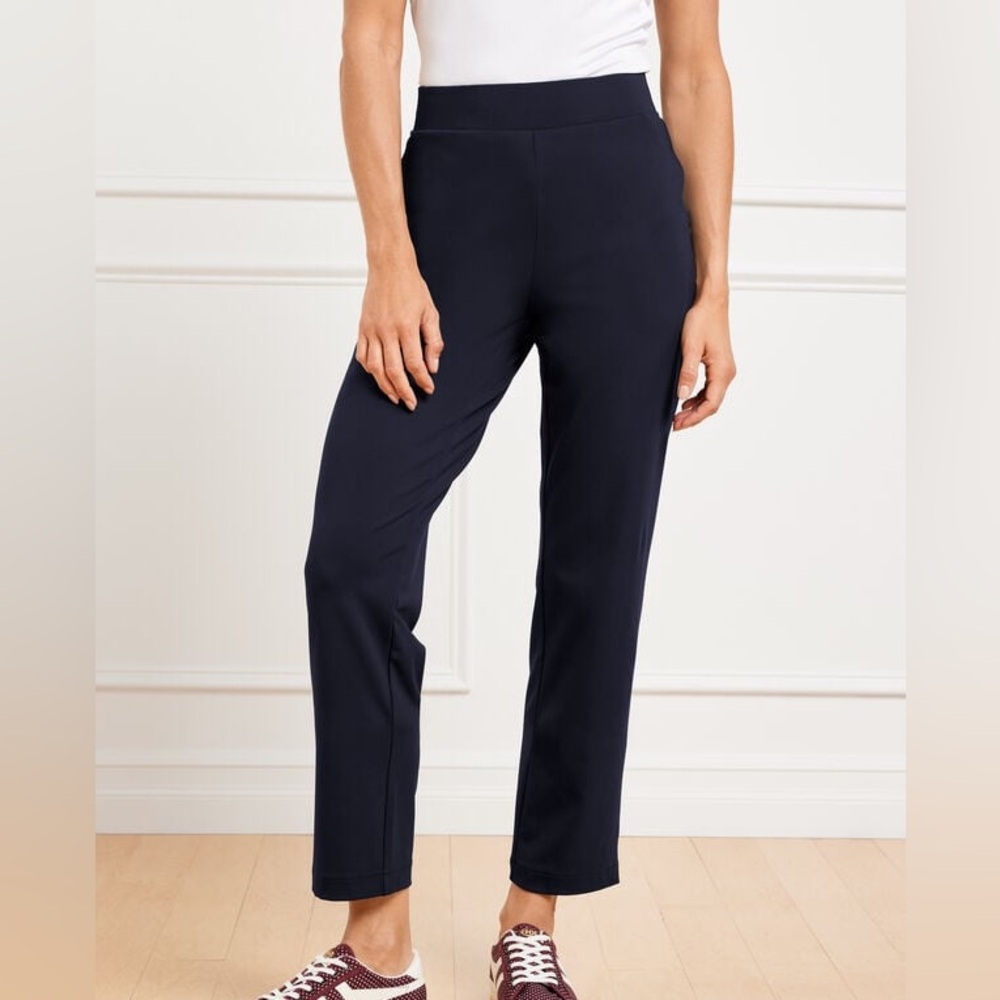 T by Talbots Black pull on stretch pant